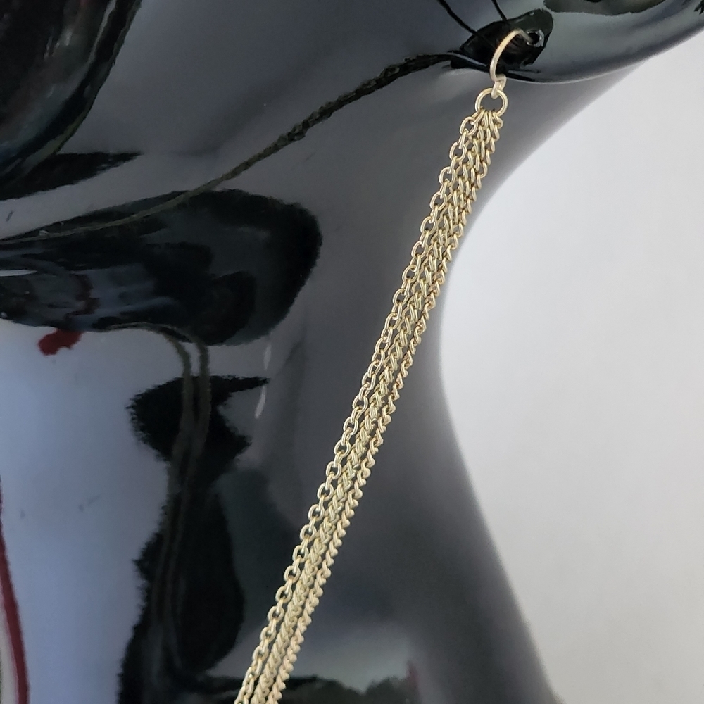 LONG Boho Gold Chain with Red Feather Dangle Earrings - Picture 3 of 4